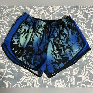 Nike Women's Dri-FIT Tempo Mid-Rise Brief-Lined Running Shorts